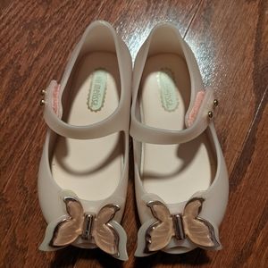 Mini Melissa Ultragirl Fly Mary Jane. Pink. Size 7